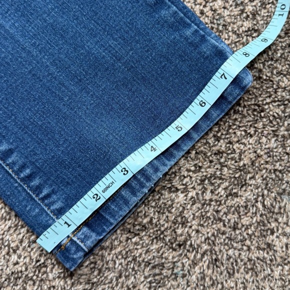 L.L.Bean True Shape High Rise Bootcut Jeans Medium Wash Womens 8 - Picture 9 of 13